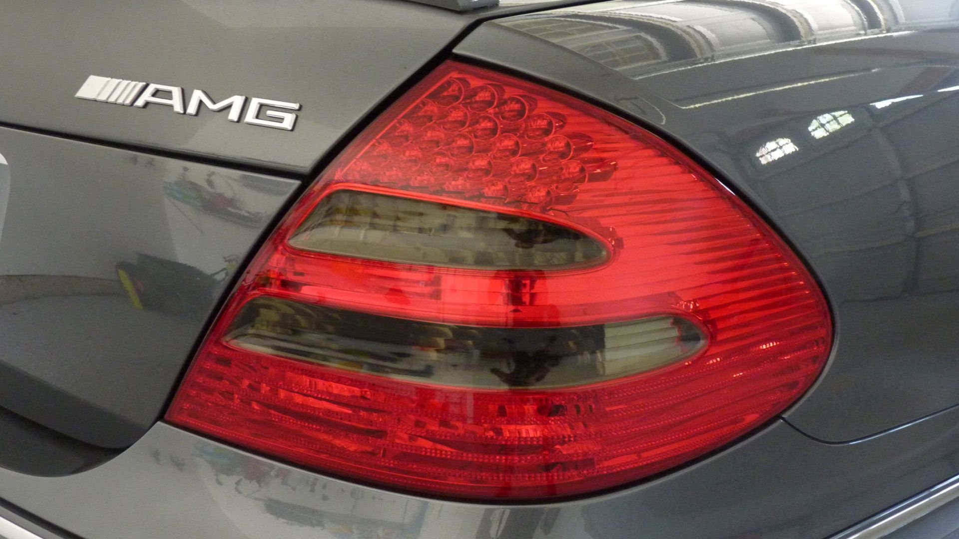 Replace a rear light on Mercedes Classe A W176 and change the