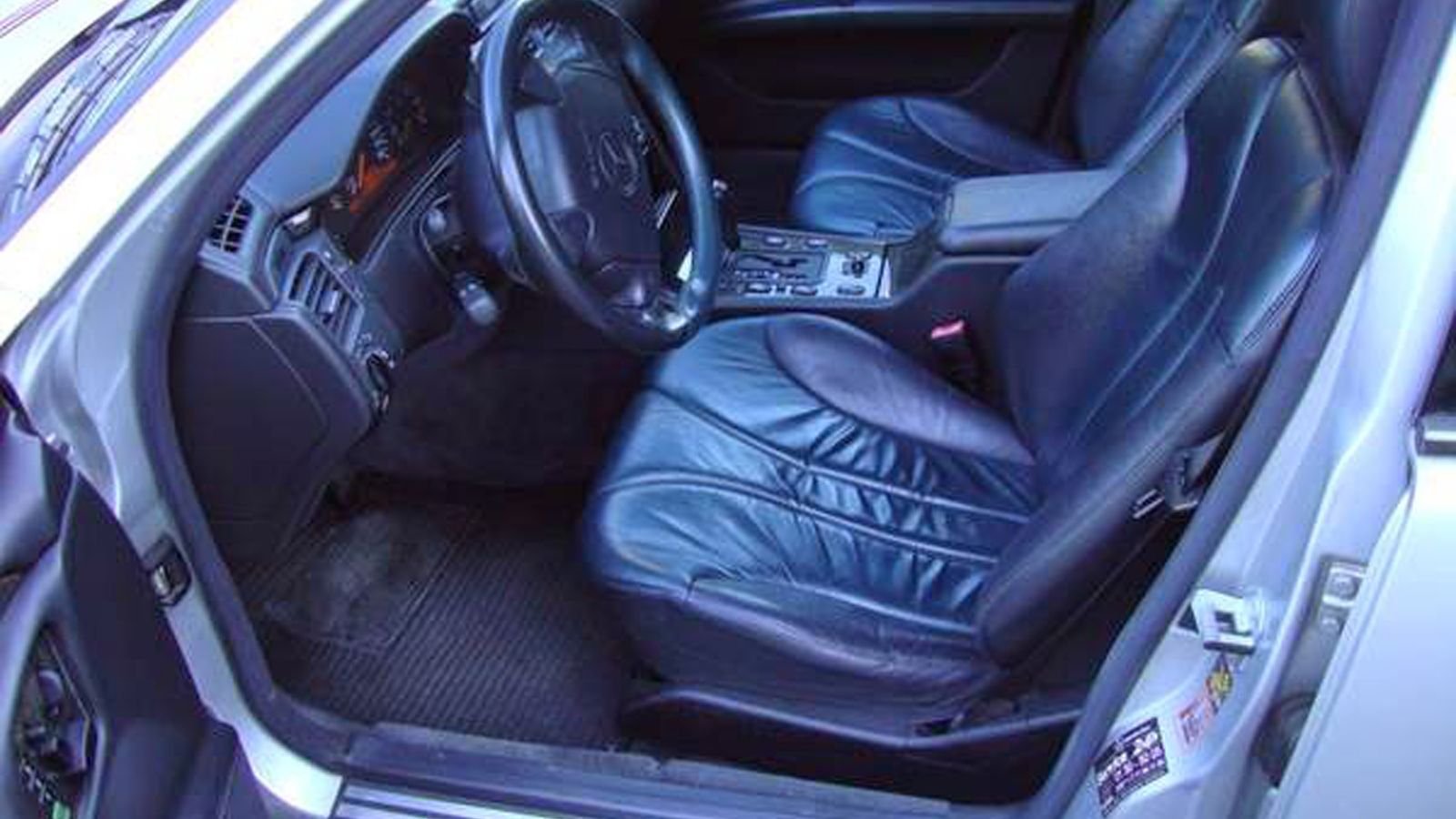 MercedesBenz How to Remove Wrinkles and Creases From Leather Interior