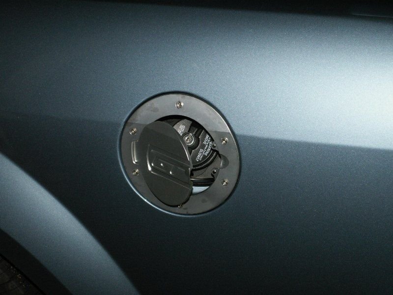 Ford Mustang Gt 2005 To 2017 Why Is There Gas Smell Coming From Car Check The Gas Cap