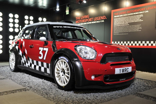 Mini Cooper 2014-Present: Decal Modifications | Northamericanmotoring