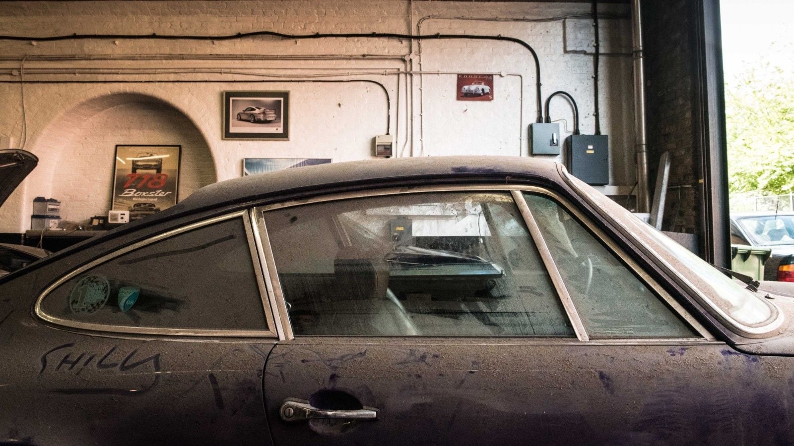 Porsche took three years to bring this barn find 911 back from the dead