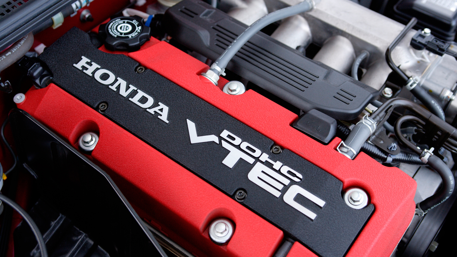 Honda v мотор. Хонда s2000 мотор. Honda s2000 ДВС. Хонда с 2000 двигатель. Honda VTEC моторы.