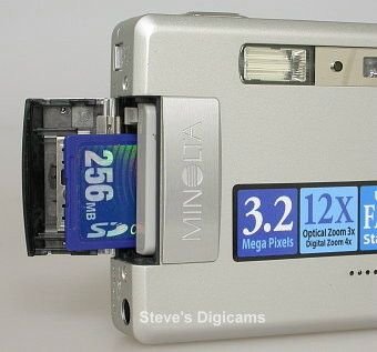 Minolta DiMAGE Xt