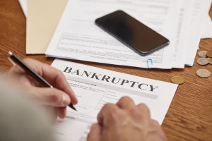 How to Remove a Bankruptcy from Your Credit Report
