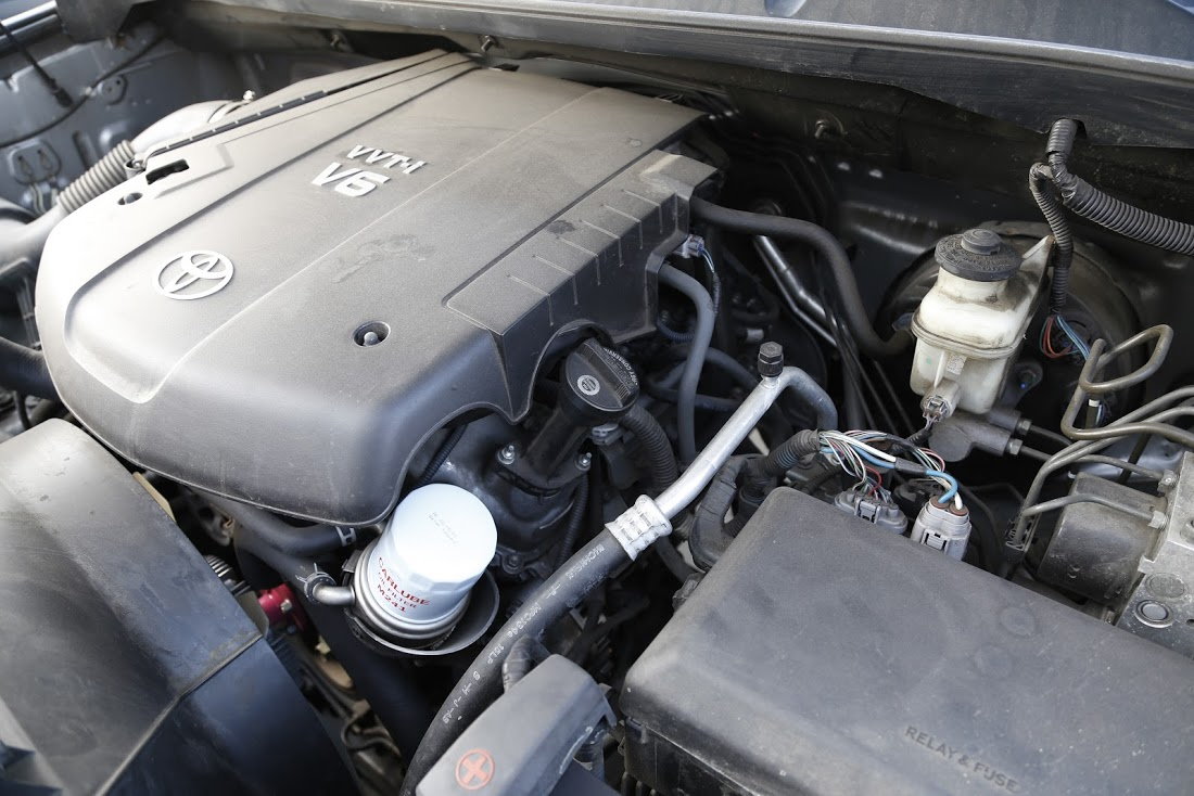 Toyota Tacoma engine oil filler