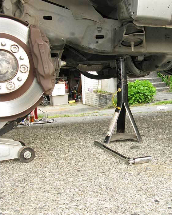 toyota tacoma 4runner tundra how to replace remove change shock absorber strut suspension