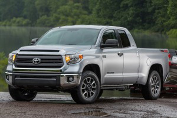 Toyota Tundra: How Competent is the Tundra 4.7 V8 for Towing | Yotatech