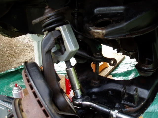 Remove ball joint