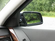 Right rear mirror, not tilted down