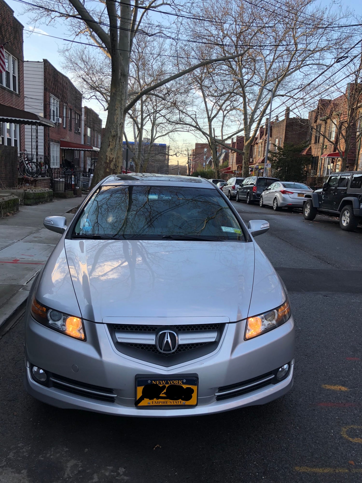 2008 Acura TL - SOLD: NY - 2008 Acura TL Base TL - Clean title - 49,482 miles - Used - VIN 19UUA66288A051263 - 49,482 Miles - 6 cyl - 2WD - Automatic - Sedan - Silver - Queens, NY 11372, United States