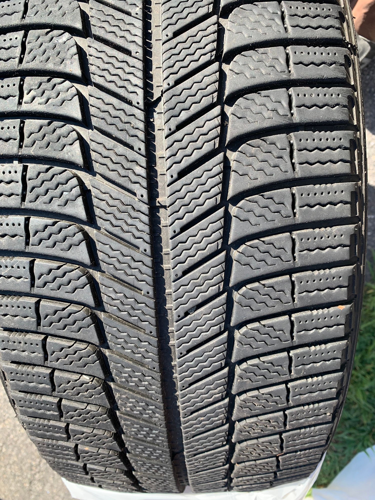 Wheels and Tires/Axles - FS: 245/40/19 Michelin X-ice winter tires - $600 - Used - 2014 to 2020 Acura RLX - Medford, MA 02155, United States