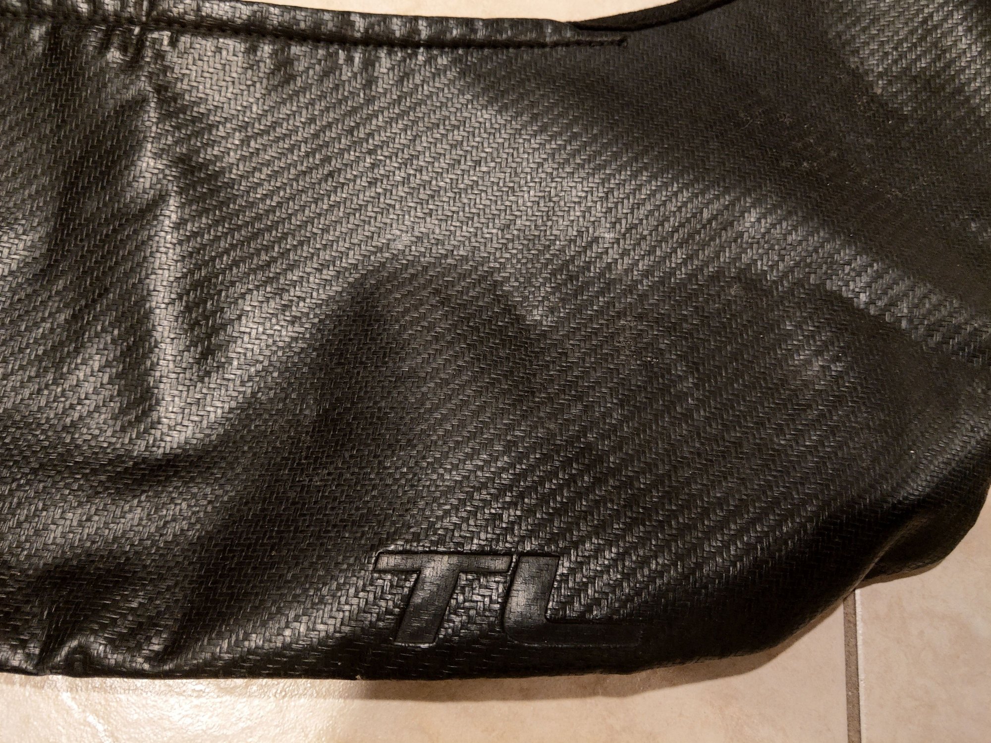 Accessories - SOLD: 3G TL Genuine OEM half nose mask and OEM carpet mats - Used - 2004 to 2008 Acura TL - Philadelphia, PA 19107, United States