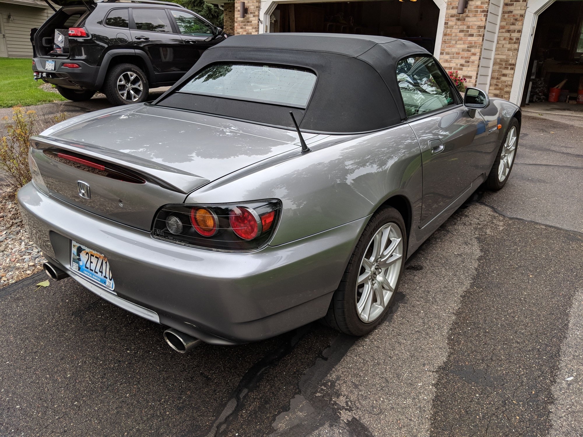 2004 Honda S2000 - 2004 Honda S2000 - Used - VIN JHMAP21474T000271 - 49,219 Miles - 4 cyl - 2WD - Manual - Convertible - Silver - Plymouth, MN 55442, United States