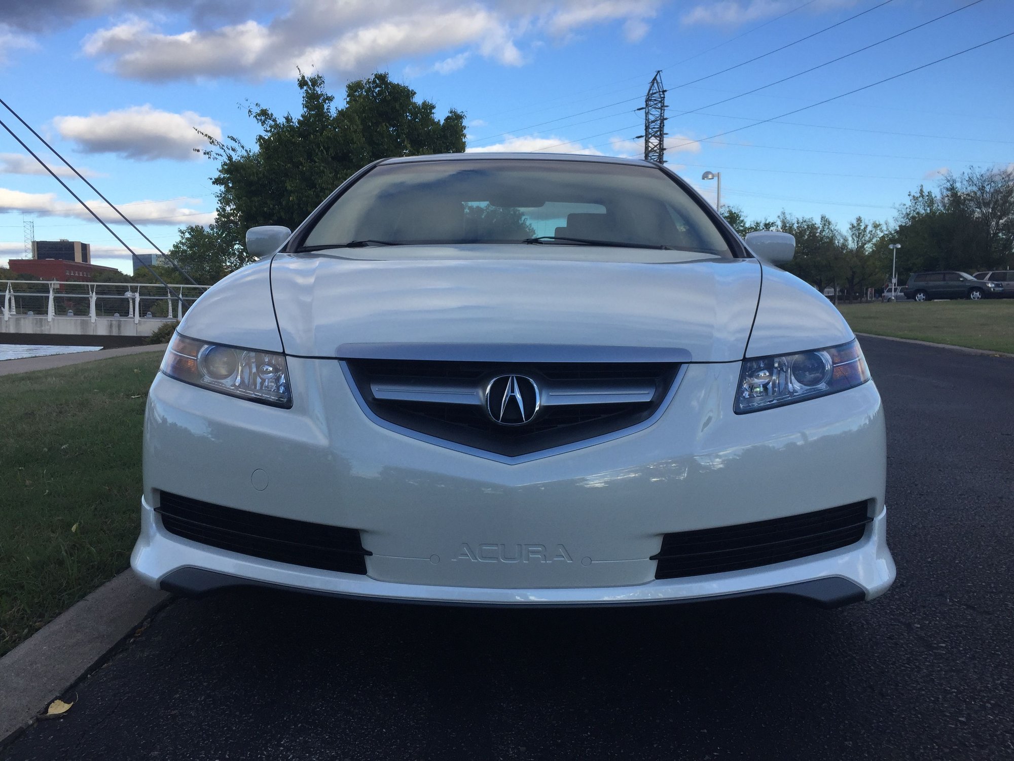 2006 Acura TL - SOLD: 2006 TL with Navigation - Used - VIN 19UUA66256A051170 - 144,000 Miles - 6 cyl - 2WD - Automatic - Sedan - White - Wichita, KS 67203, United States