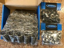 Titanium Valve springs and Retainers for TL-S6.