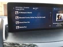 Infotainment view, open by Folder,  it will play Alphabetically 