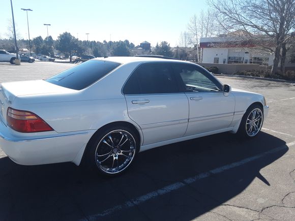 MY 2002 ACURA RL ...SITTIN ON 20" ZINETTI RIMS WRAPPED IN 245/35zr20 ironman gen 2 tires