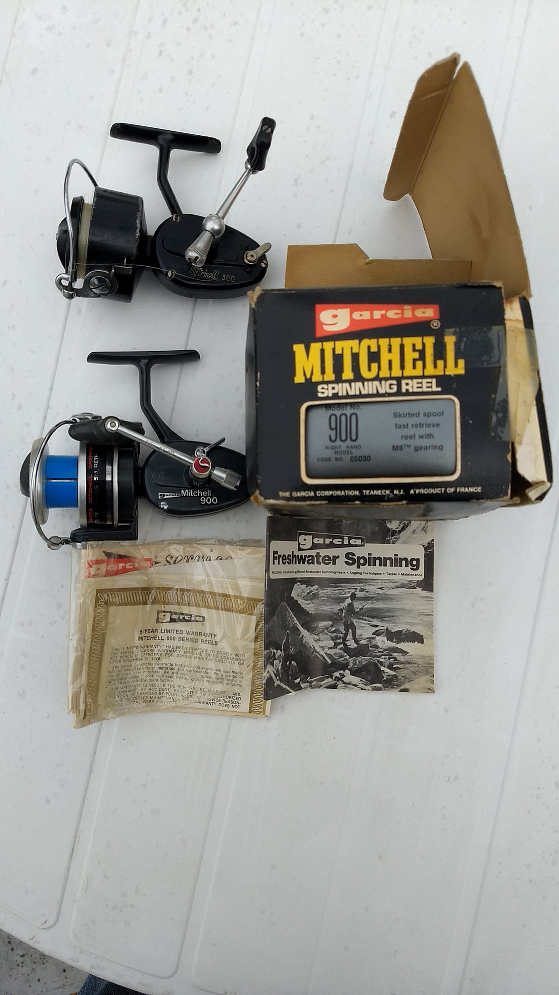 3 new old stock GARCIA MITCHELL 314 315 FISHING REEL AXLES 81164 NOS