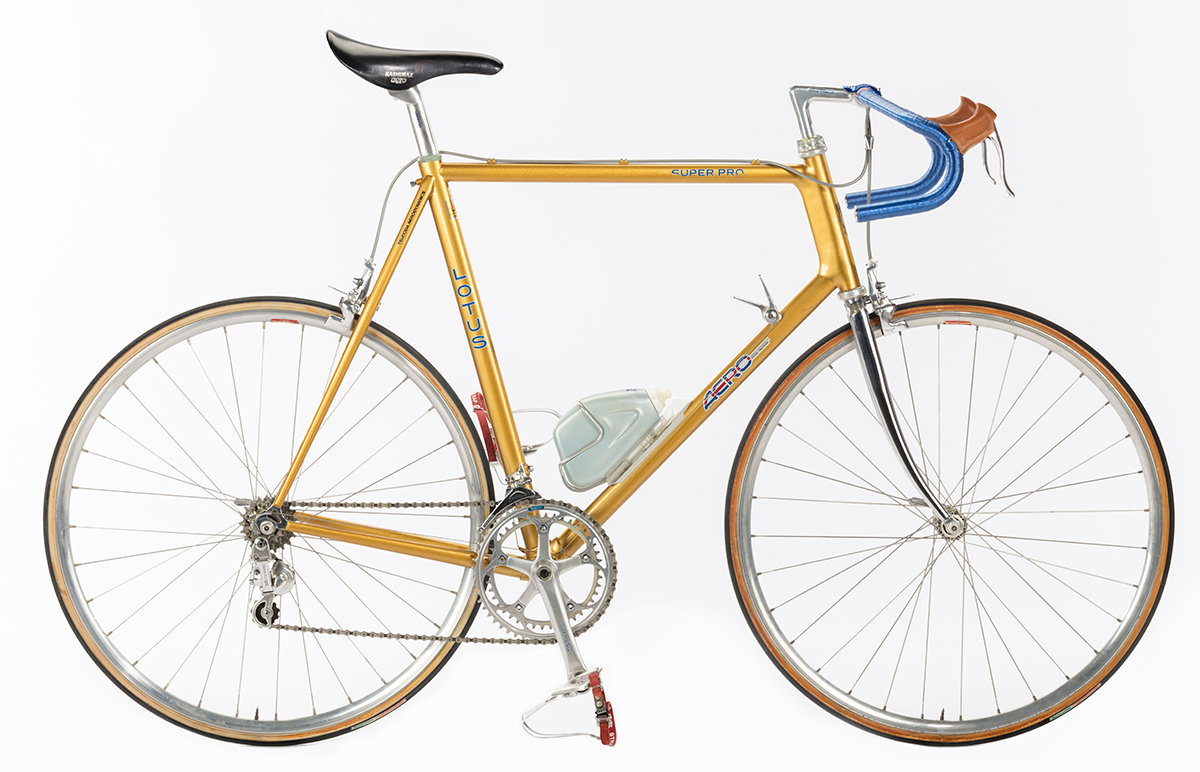 Vintage lotus road discount bike