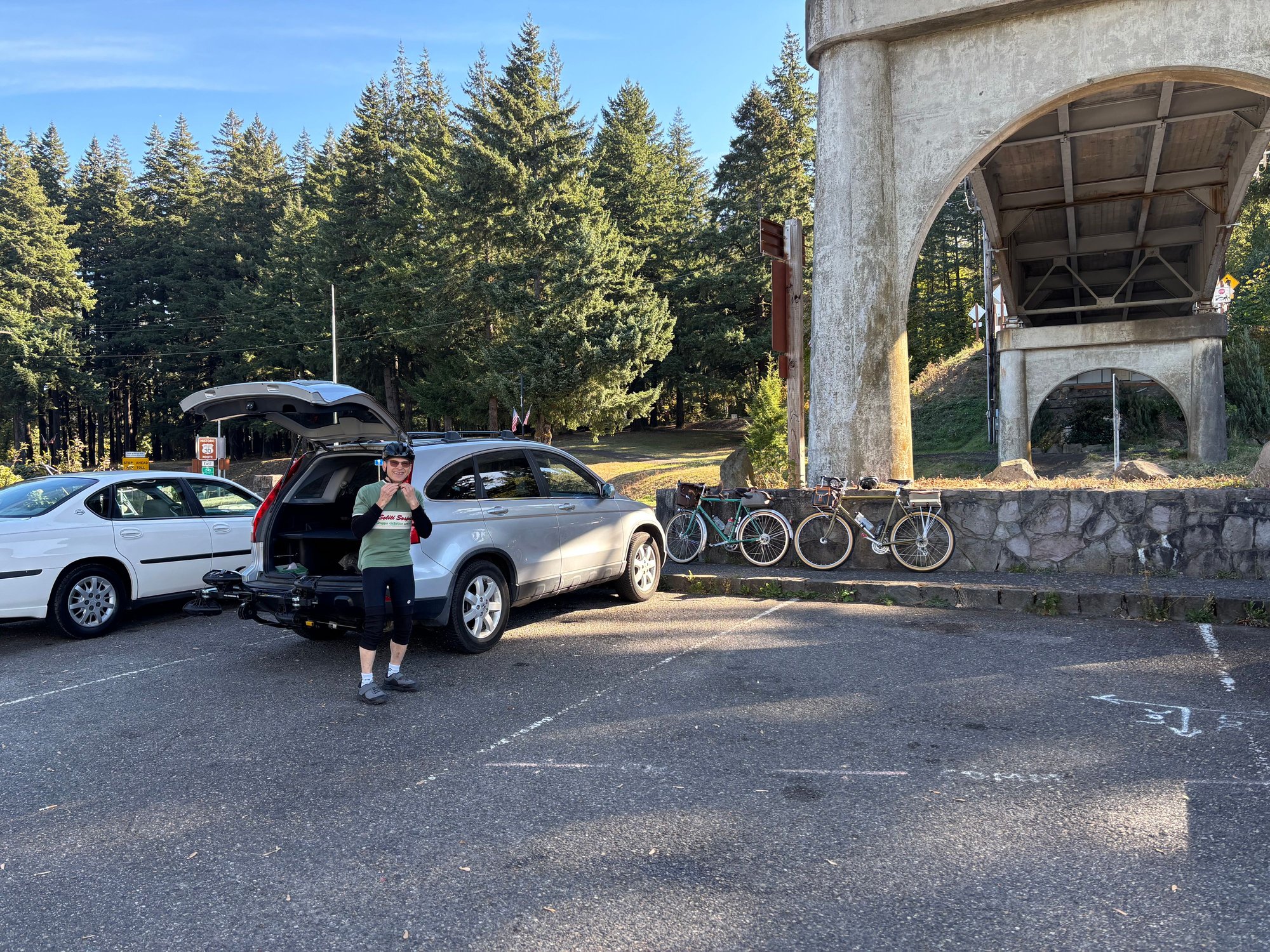 Starting point under The Bridge of the Gods in Cascade Locks.