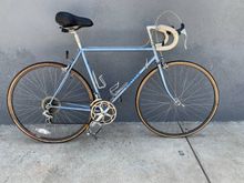 Other picture in add shows a really sharp looking brown suede saddle. 
