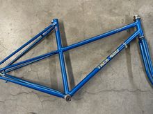 49cm center to top of seat tube 