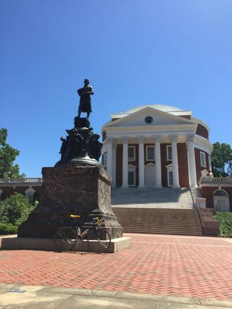 Univ of Virginia - Jefferson and his Rotunda