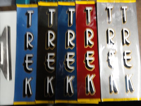 These are the five colors that the down tube bands came in.  I worked in a very large sales shop and these came in as replacements  for damaged bands from the older Parks stands.   