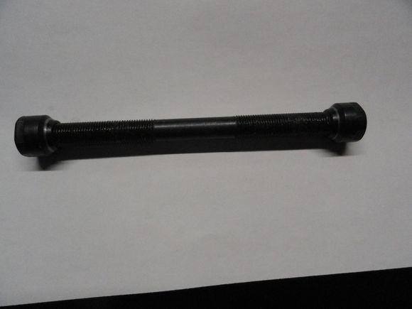 No markings but has four flats on the cones.
