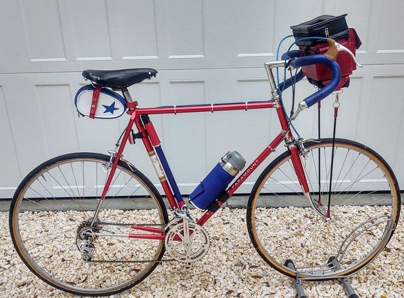 '71 Schwinn Paramount P13 with my DIY leather projects