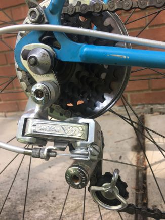 Medium cage VXs
