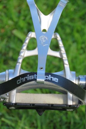 alloy campag  toe clip  chorus ?
