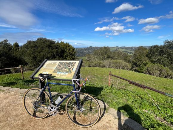 Photo stop at inspiration Point, the end of my out & back. You’ve seen this vista before.