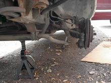 Here is the mid point pic. Control arm out. Everything else still in place.