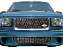 Here is what my front end will look like. 05 Range Rover headlights. Lightning style bumper cover. Custom mesh grill. But it wont be green.