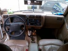 interior ( hateeeeeee tan color )