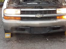 Gmc bumper sits over blazer signals