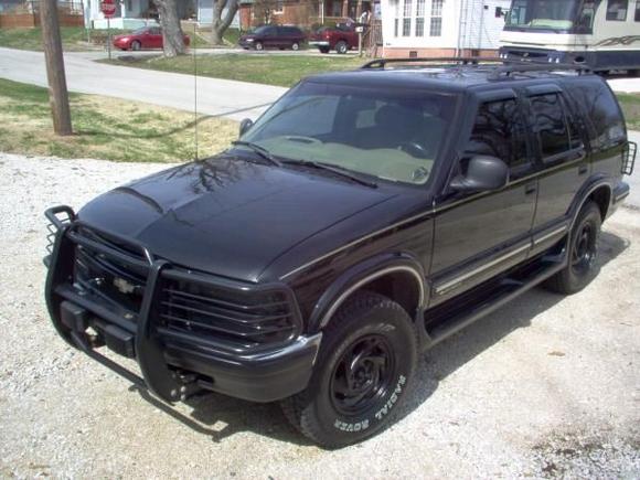 My blazer looks pretty good for 207,000 miles!