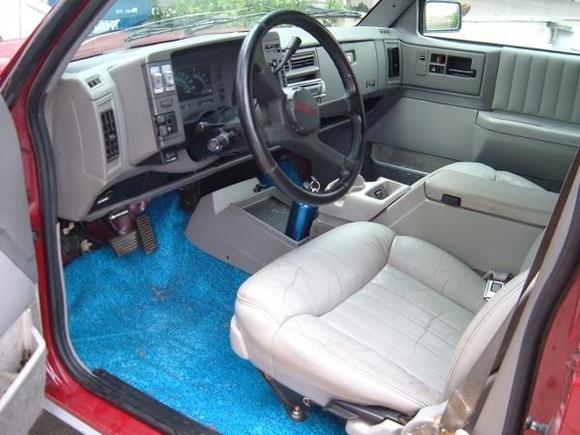 yeah the carpet is tacky but it was free