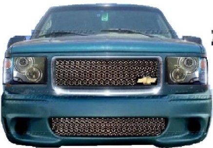 Here is what my front end will look like. 05 Range Rover headlights. Lightning style bumper cover. Custom mesh grill. But it wont be green.