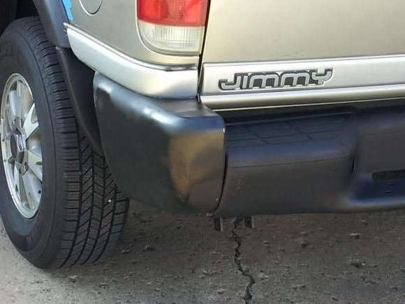 Painted bumper and an old bumper corner to see how it would look