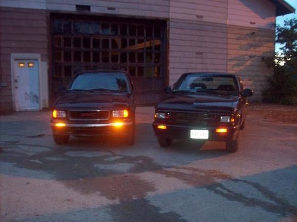 My buddy that I know showed up in his 2wd 4 banger s10 that I didn't even you he had this thing,lol. We end up taking a pic of both trucks.