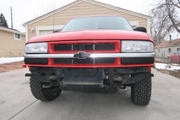 tinted parking lights, painted bow tie
