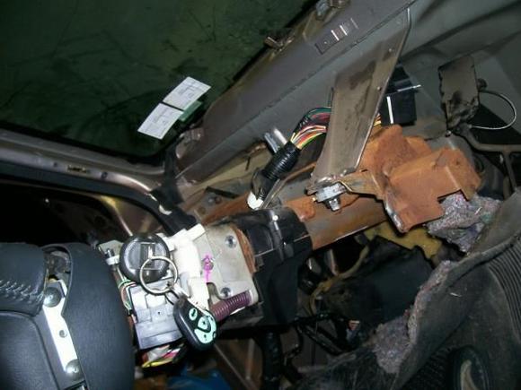 Random pic of wiring harness removal
