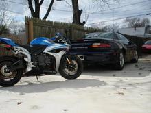98 Camaro 3.8, t-tops, leather interior, power everything. Oh and this is like the day after I bought the bike, so it's virtually stock. Doesn't look like that now