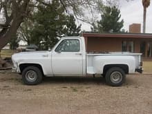 My truck about 3 days after getting it home. yes, that's pecan wood in the bed and I didn't do that to the fender