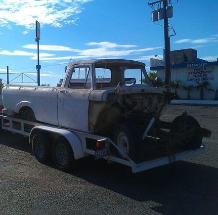 Unibody mad Greek