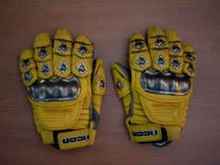 Icon TiMax gloves.