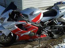 2002 Cbr 600 F4I (before)
