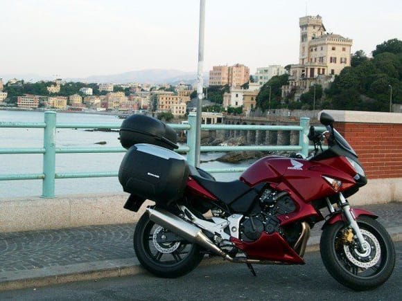 06 CBF600 Rental bike for a tour of Germany, Switzerland, and Italy. Picture taken in Genoa 2006